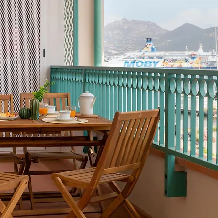 Lägenhet Blue Penthouse Olbia